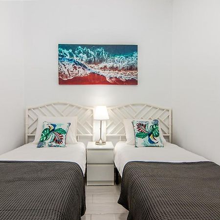 Central 2 Bedroom Apartment Playa De Las Americas Εξωτερικό φωτογραφία